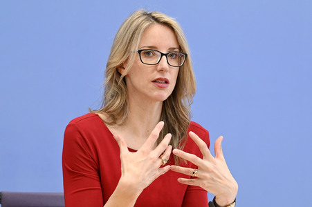 Bundespressekonferenz zur Stellungnahme 'Klimagerechtigkeit' des Deutschen Ethikrats in Berlin