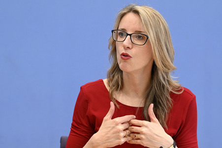 Bundespressekonferenz zur Stellungnahme 'Klimagerechtigkeit' des Deutschen Ethikrats in Berlin