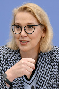 Bundespressekonferenz zur Stellungnahme 'Klimagerechtigkeit' des Deutschen Ethikrats in Berlin