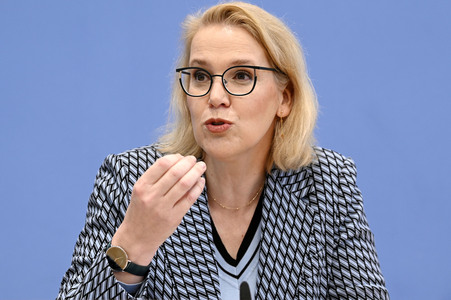 Bundespressekonferenz zur Stellungnahme 'Klimagerechtigkeit' des Deutschen Ethikrats in Berlin