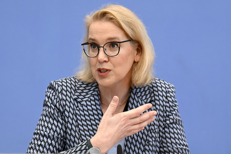 Bundespressekonferenz zur Stellungnahme 'Klimagerechtigkeit' des Deutschen Ethikrats in Berlin