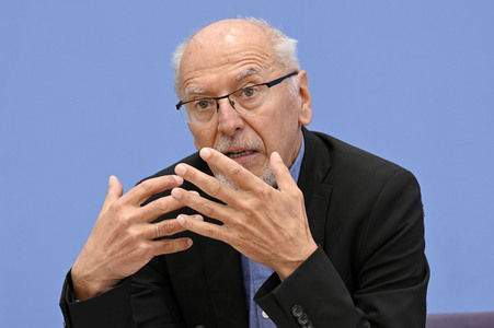 Bundespressekonferenz zur Stellungnahme 'Klimagerechtigkeit' des Deutschen Ethikrats in Berlin