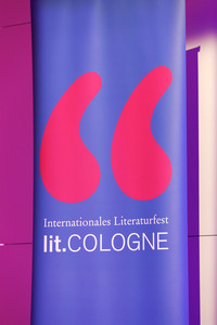 Devid Striesow auf der lit.Cologne 2024 in Köln