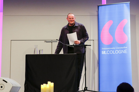 Devid Striesow auf der lit.Cologne 2024 in Köln