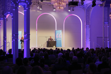 Devid Striesow auf der lit.Cologne 2024 in Köln