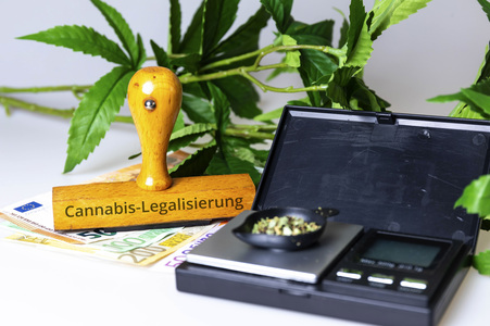Symbolfoto Cannabis-Legalisierung