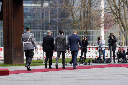 Empfang des Ministerpräsidenten von Polen und des Staatspräsidenten der Französischen Republik in Berlin