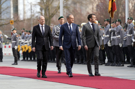 Empfang des Ministerpräsidenten von Polen und des Staatspräsidenten der Französischen Republik in Berlin