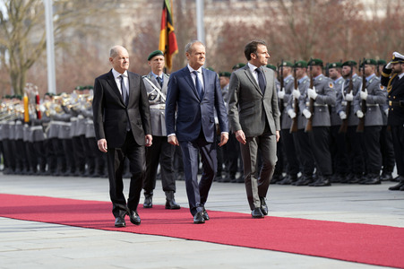 Empfang des Ministerpräsidenten von Polen und des Staatspräsidenten der Französischen Republik in Berlin