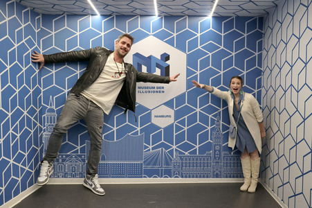5. Geburtstag des Museums der Illusionen in Hamburg