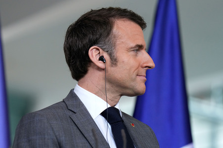 Pressestatement von Emmanuel Macron, Donald Tusk und Olaf Scholz in Berlin