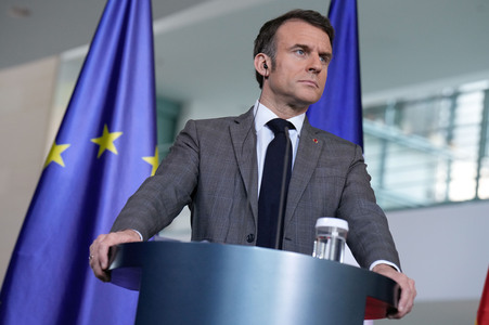 Pressestatement von Emmanuel Macron, Donald Tusk und Olaf Scholz in Berlin