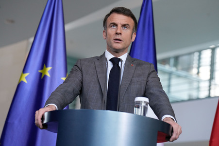 Pressestatement von Emmanuel Macron, Donald Tusk und Olaf Scholz in Berlin