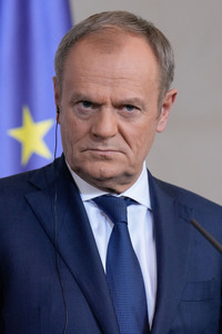 Pressestatement von Emmanuel Macron, Donald Tusk und Olaf Scholz in Berlin
