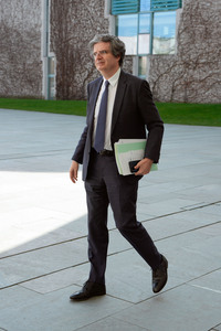 Pressestatement von Emmanuel Macron, Donald Tusk und Olaf Scholz in Berlin