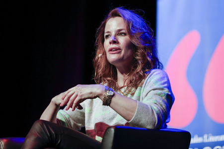 Frank Schätzing und Florence Gaub auf der lit.Cologne 2024 in Köln