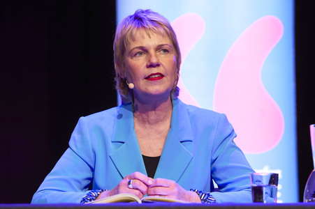 Cordula Stratmann und Bjarne Mädel auf der lit.Cologne 2024 in Köln