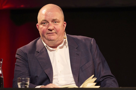 Jan Schomburg und Maria Schrader auf der lit.Cologne 2024 in Köln