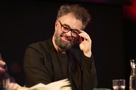 Jan Schomburg und Maria Schrader auf der lit.Cologne 2024 in Köln