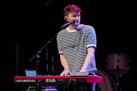 Konzert von Zweikanalton in Hannover