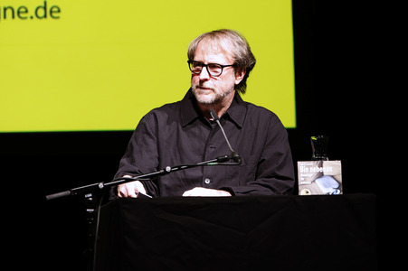 Bjarne Mädel, Angelika Richter und Matthias Brandt auf der lit.Cologne 2024 in Köln