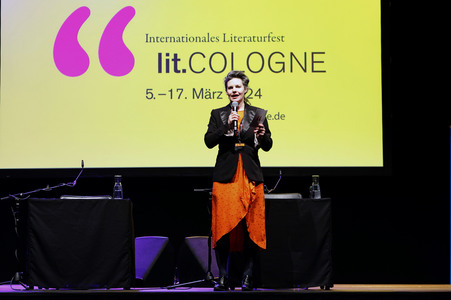 Annette Frier und Michael Kessler auf der lit.Cologne 2024 in Köln
