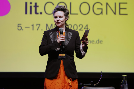 Annette Frier und Michael Kessler auf der lit.Cologne 2024 in Köln