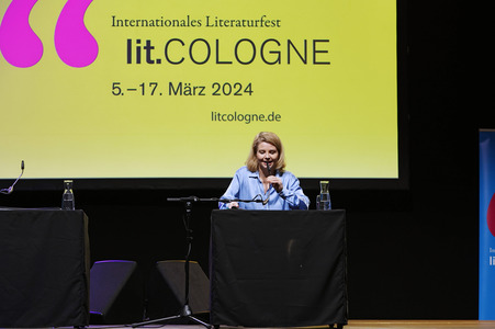 Annette Frier und Michael Kessler auf der lit.Cologne 2024 in Köln