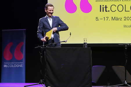 Annette Frier und Michael Kessler auf der lit.Cologne 2024 in Köln
