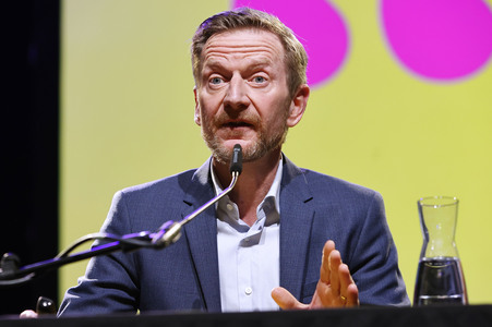 Annette Frier und Michael Kessler auf der lit.Cologne 2024 in Köln