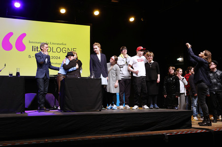 Annette Frier und Michael Kessler auf der lit.Cologne 2024 in Köln