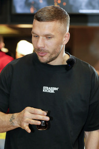 Eröffnung vom Mangal Döner X Lukas Podolski Store in Köln