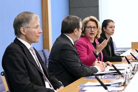 Bundespressekonferenz zur Vorstellung des UNDP-Berichts in Berlin
