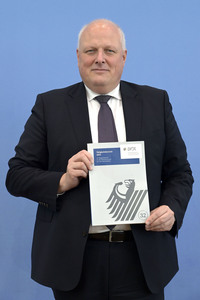 Bundespressekonferenz zur Vorstellung des Tätigkeitsberichtes des BfDI in Berlin