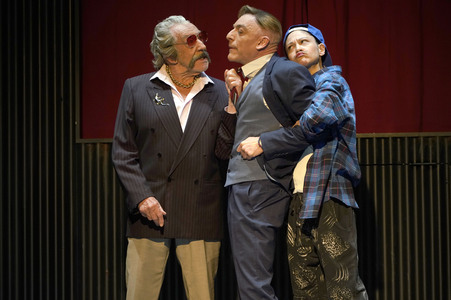 Theaterprobe 'Achtsam morden' in Berlin