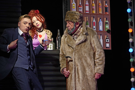 Theaterprobe 'Achtsam morden' in Berlin