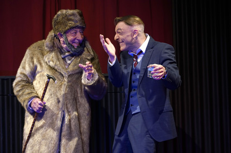 Theaterprobe 'Achtsam morden' in Berlin