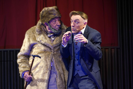 Theaterprobe 'Achtsam morden' in Berlin