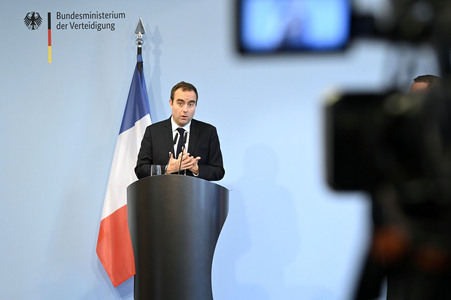 Pressekonferenz mit Sebastien Lecornu und Boris Pistorius in Berlin
