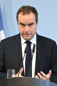 Pressekonferenz mit Sebastien Lecornu und Boris Pistorius in Berlin