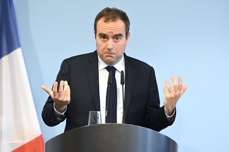 Pressekonferenz mit Sebastien Lecornu und Boris Pistorius in Berlin