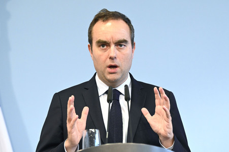 Pressekonferenz mit Sebastien Lecornu und Boris Pistorius in Berlin