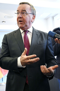 Pressekonferenz mit Sebastien Lecornu und Boris Pistorius in Berlin