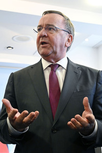 Pressekonferenz mit Sebastien Lecornu und Boris Pistorius in Berlin