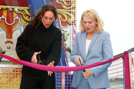 Lilly Becker bei der 'Evolution - Flight Beyond' Einweihung in Hamburg