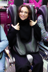 Lilly Becker bei der 'Evolution - Flight Beyond' Einweihung in Hamburg