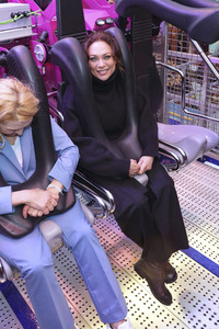 Lilly Becker bei der 'Evolution - Flight Beyond' Einweihung in Hamburg