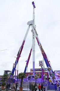 Lilly Becker bei der 'Evolution - Flight Beyond' Einweihung in Hamburg