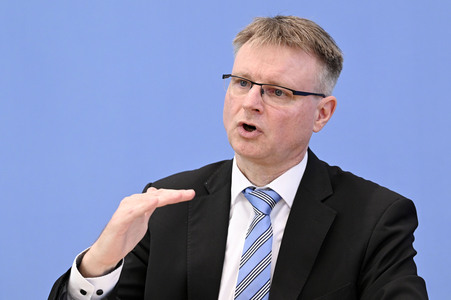 Bundespressekonferenz Gemeinschaftsdiagnose der Wirtschaftsforschungsinstitute Frühjahr 2024 in Berlin