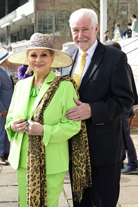 Große Saisoneröffnung 2024 auf der Rennbahn Hoppegarten in Berlin